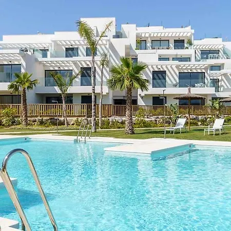 Casa La Cala - Brand New - - Marbella - Malaga Area 2 Or 3 Bedroom *