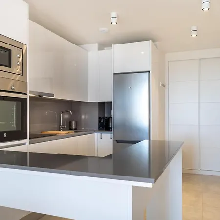Casa La Cala - Brand New - - Marbella - Malaga Area 2 Or 3 Bedroom *