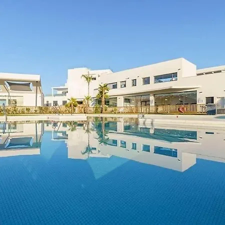 Apartment Casa La Cala - Brand New - - Marbella - Malaga Area 2 Or 3 Bedroom *